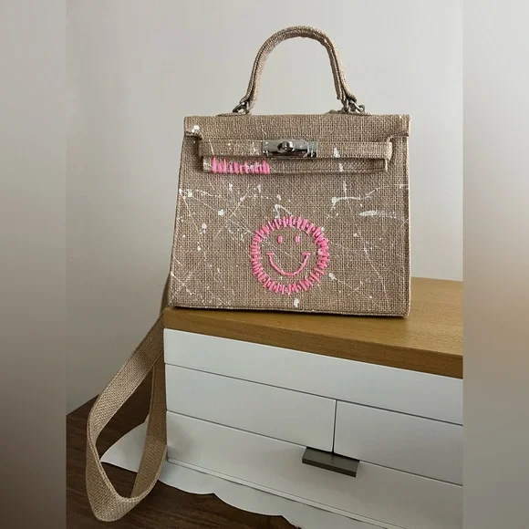 TAKING 1ST OFFER: Jute Smiley Face Handbag - NWOT -  Kelly Style - Picture 6 of 13